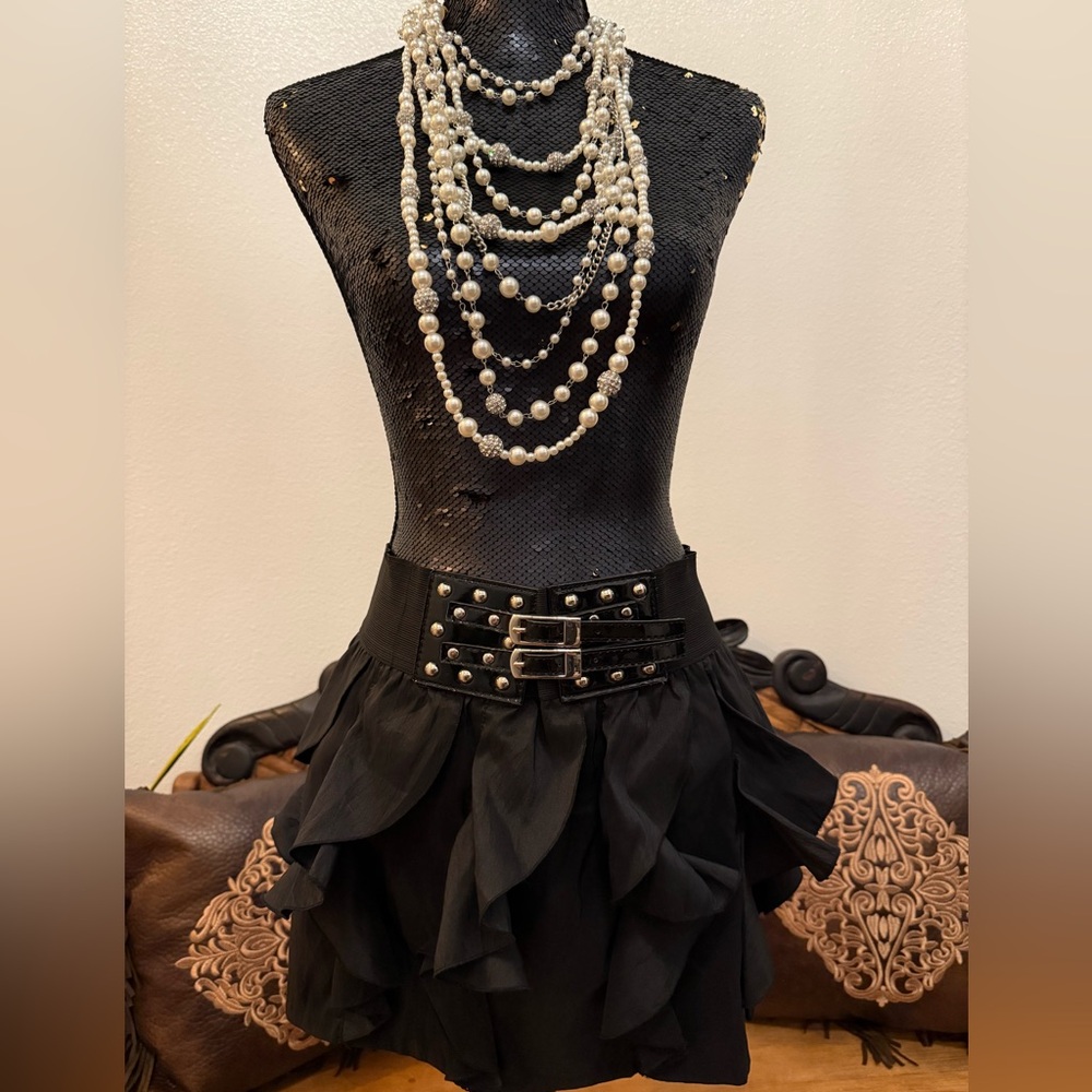 Do + Be Black Ruffled Tiered Mini Skirt With Wide Studded Belt Size Large